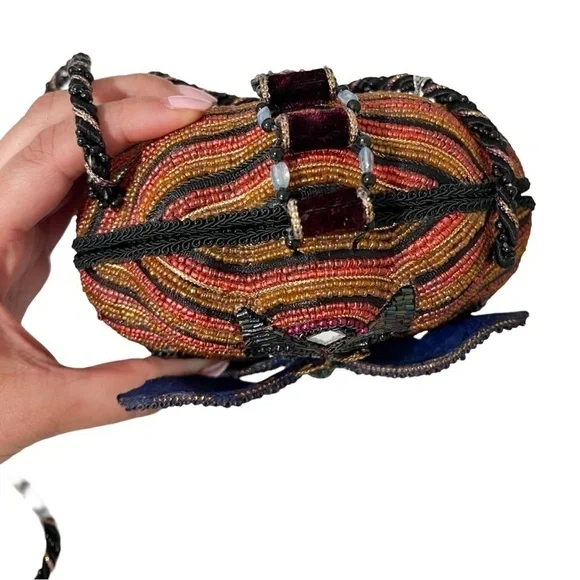 NWT VINTAGE MARY FRANCES Motif Butterfly Beaded Multicolor Round Shoulder Bag - Picture 7 of 8